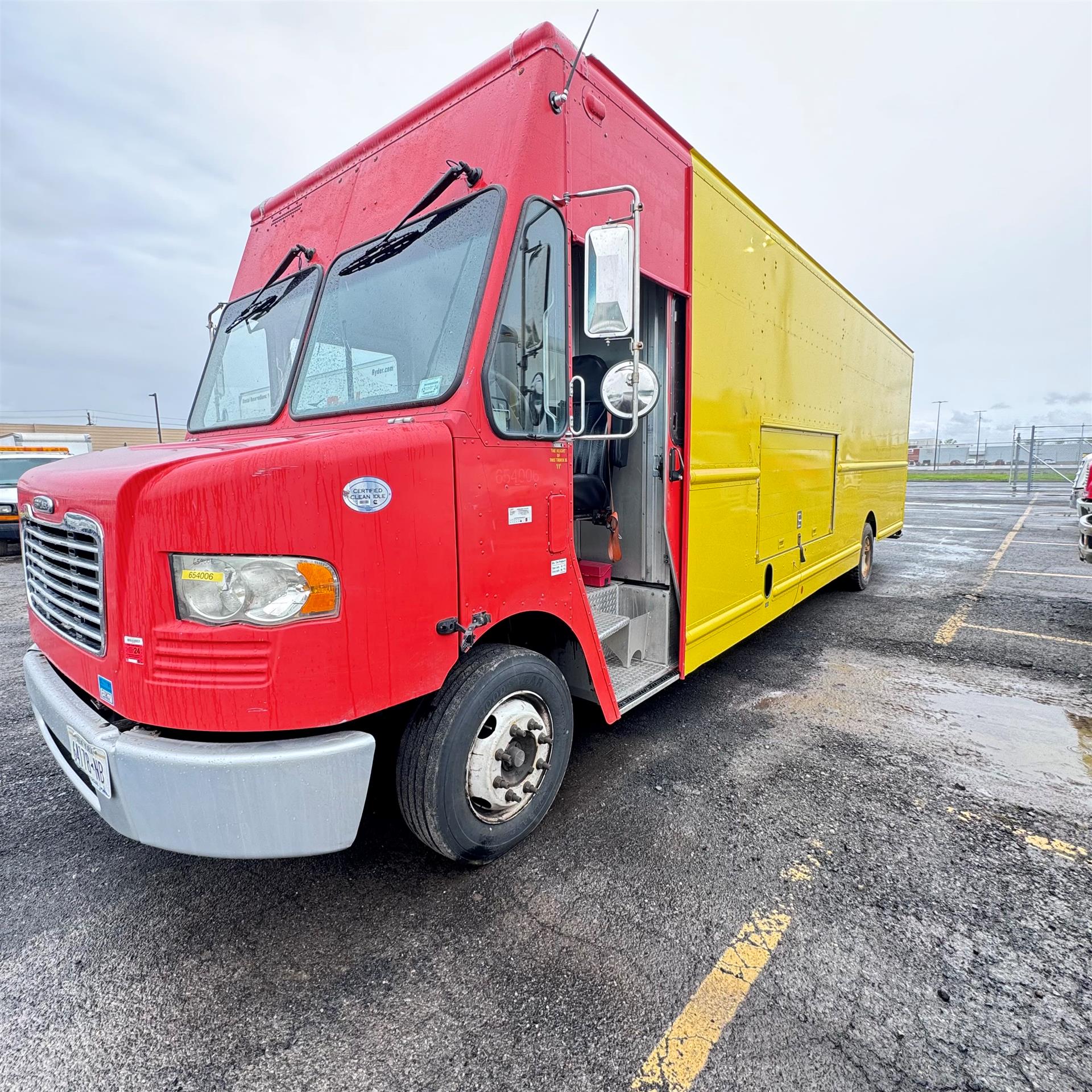 2016 Freightliner MT55