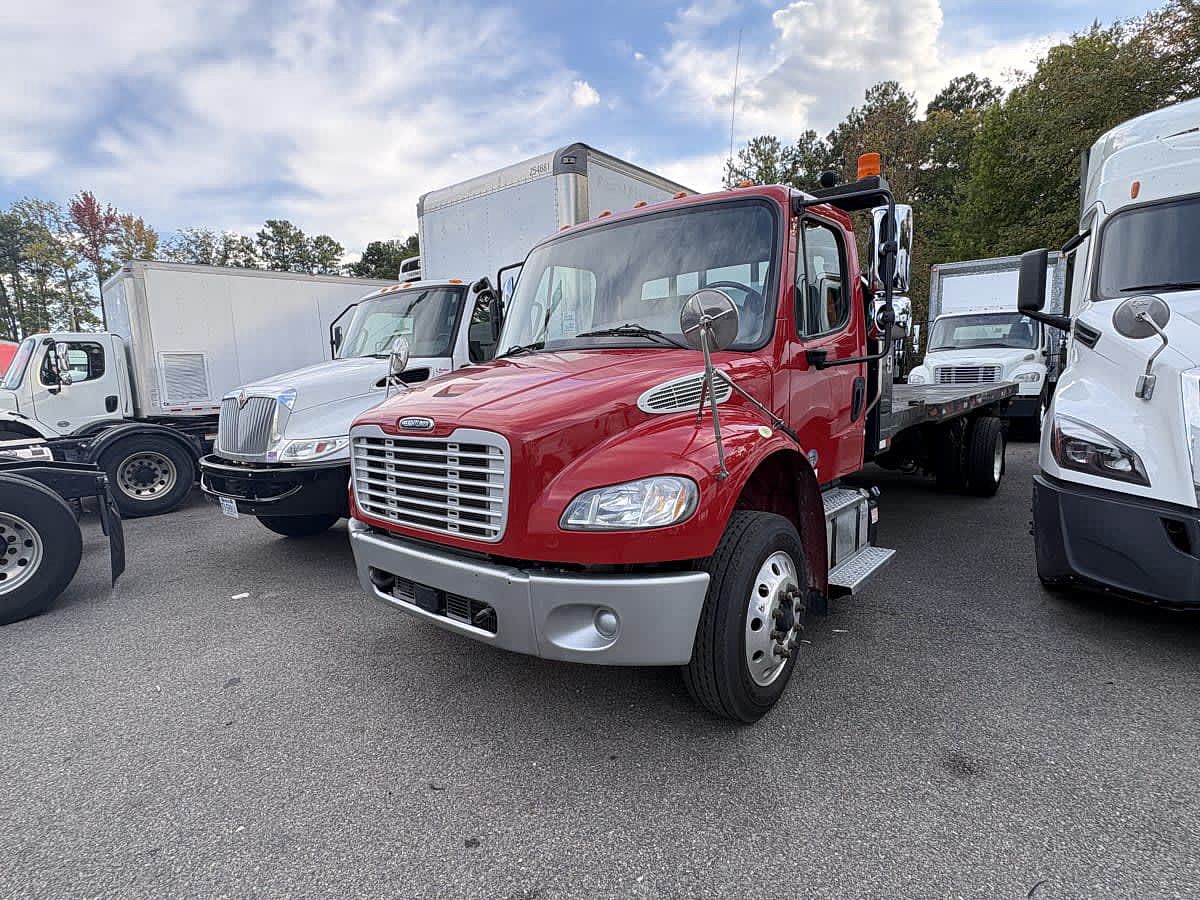 2019 Freightliner M2 106