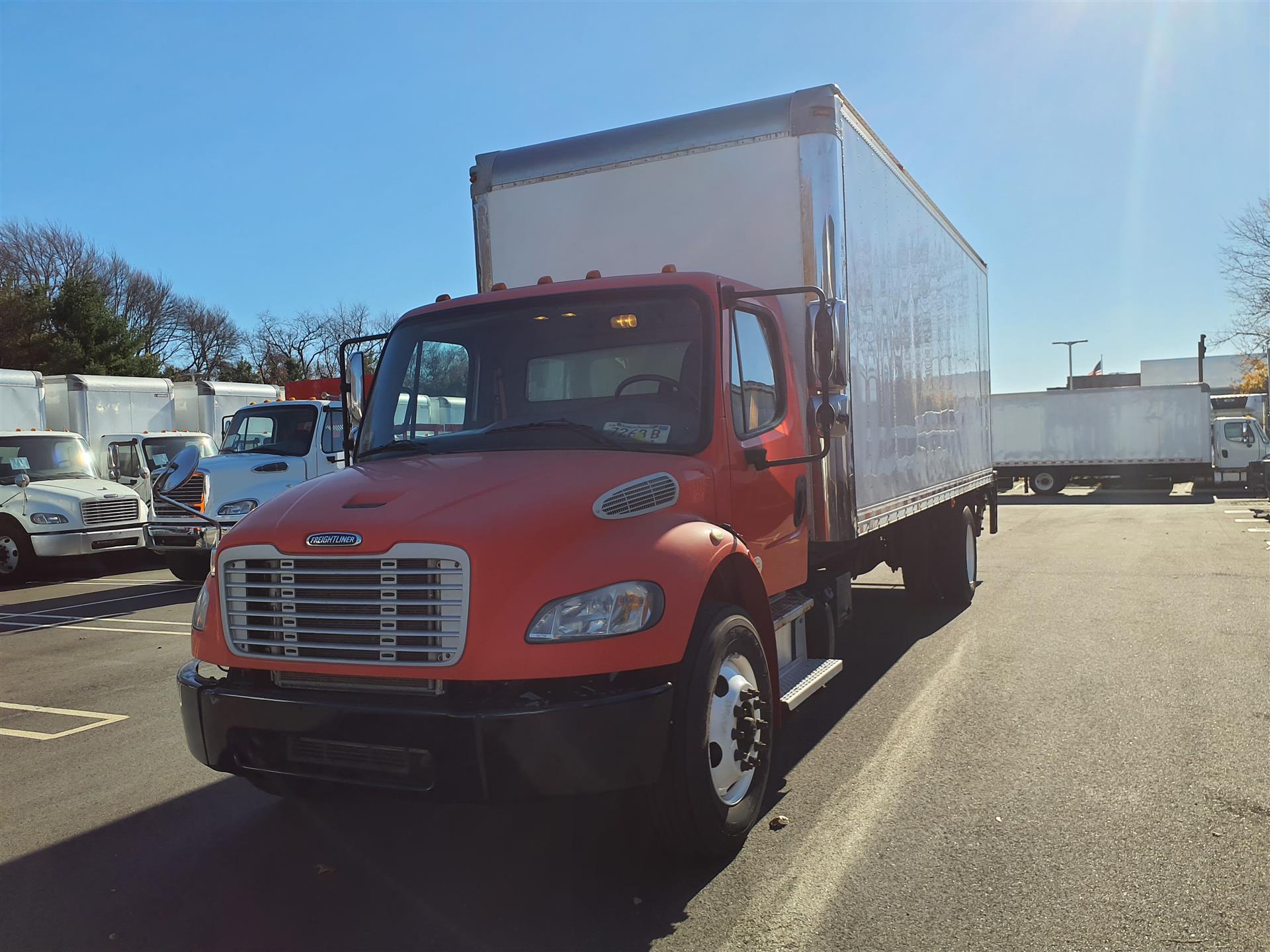 2018 Freightliner M2 106