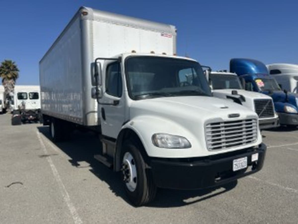 2017 Freightliner M2 106