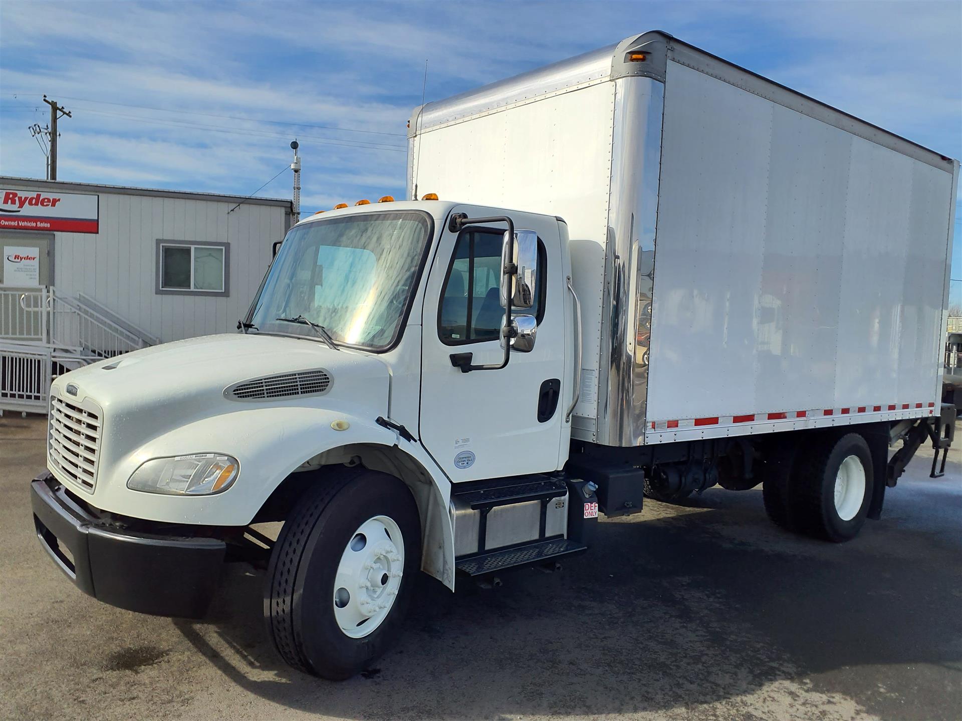 2016 Freightliner M2 106