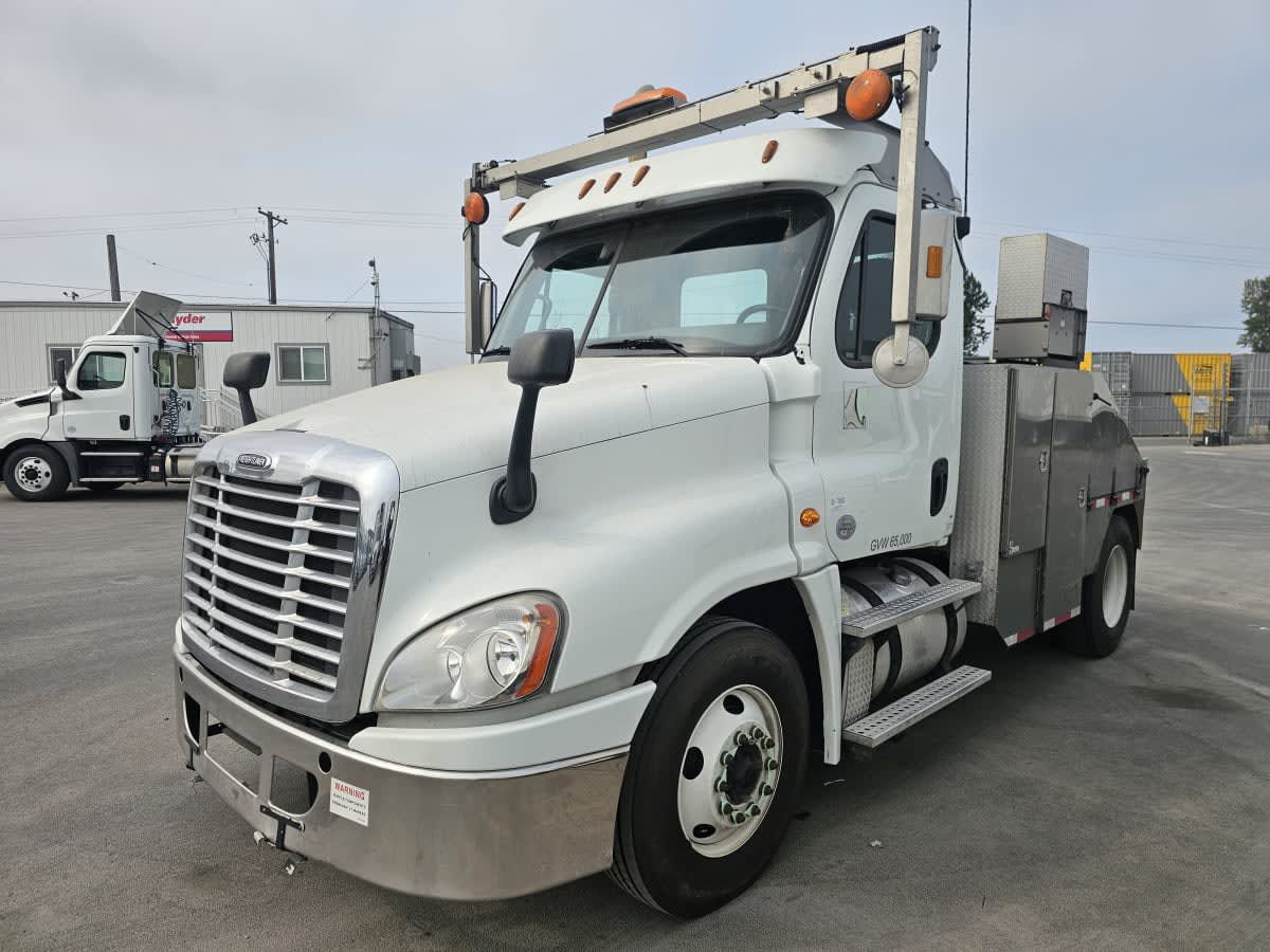 2018 Freightliner CASCADIA 125
