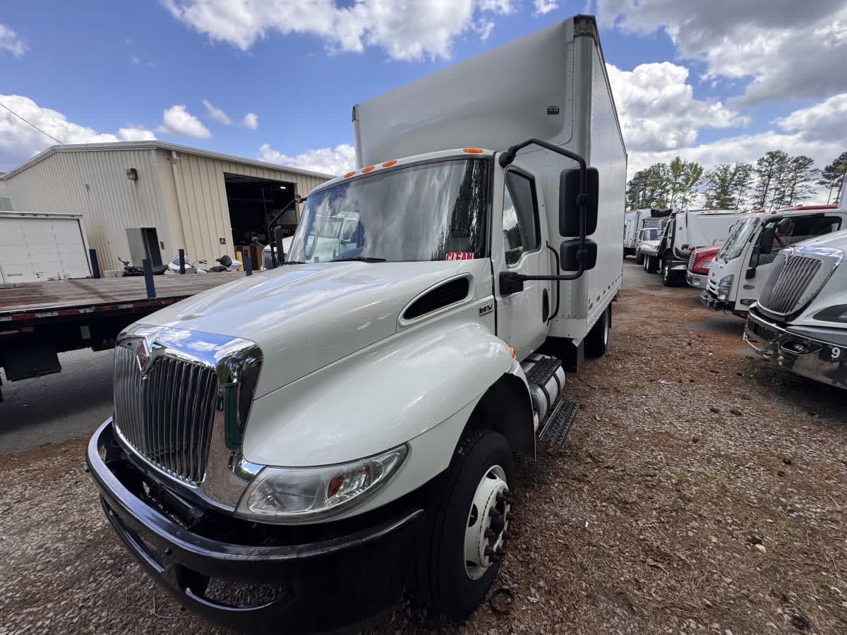 2021 International MV607 LP