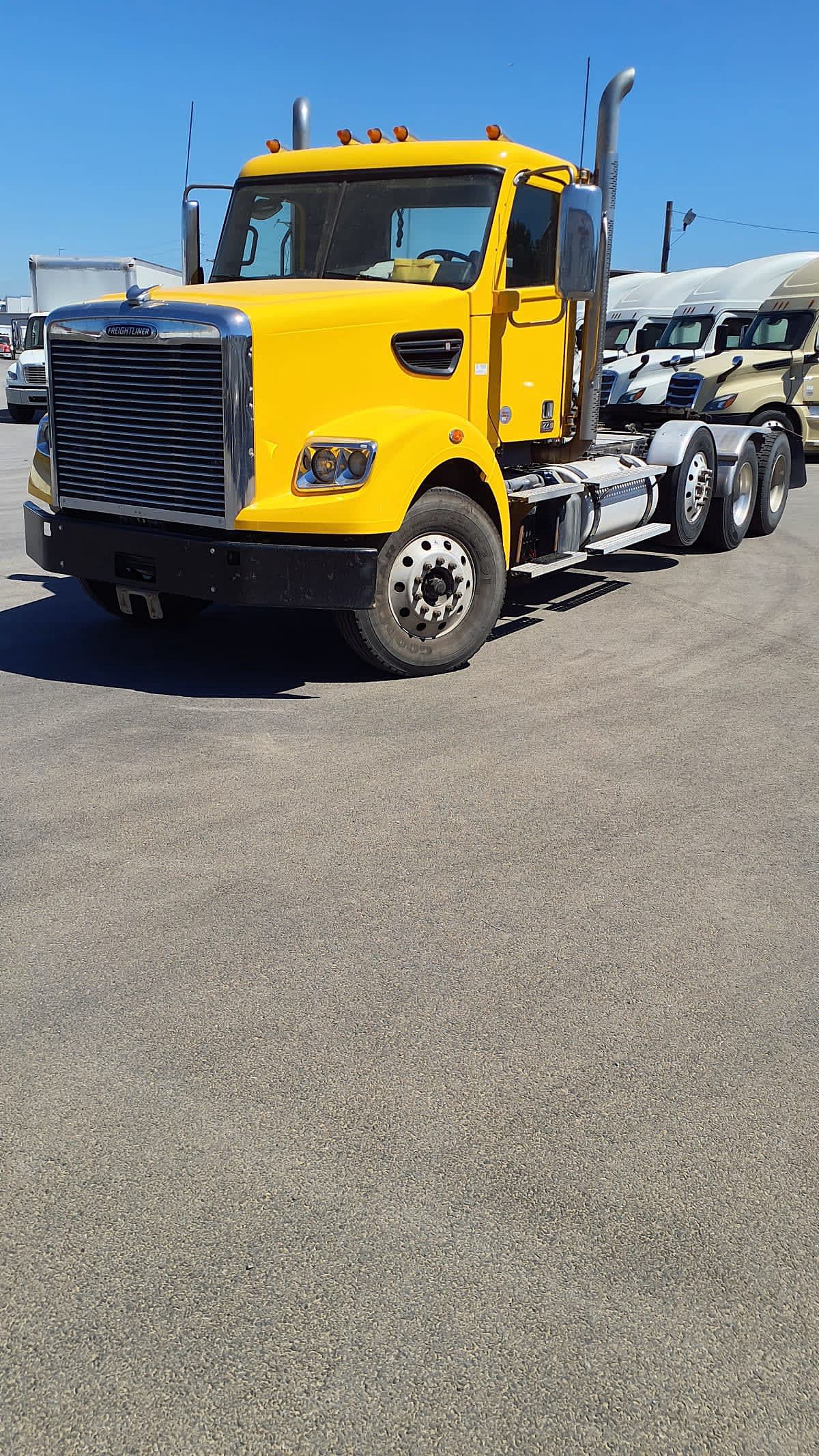 2020 Freightliner 122SD