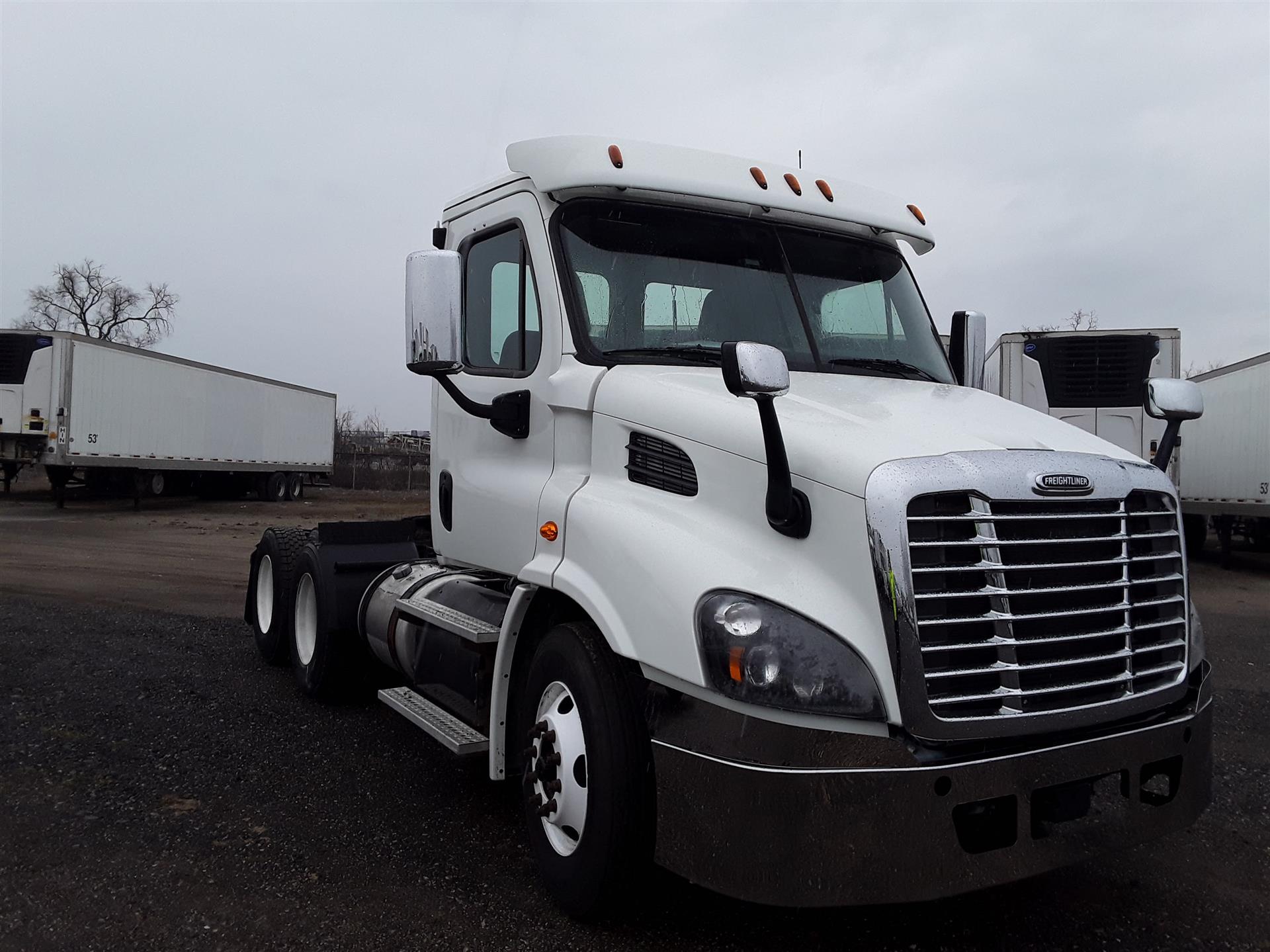 2017 Freightliner CASCADIA 113