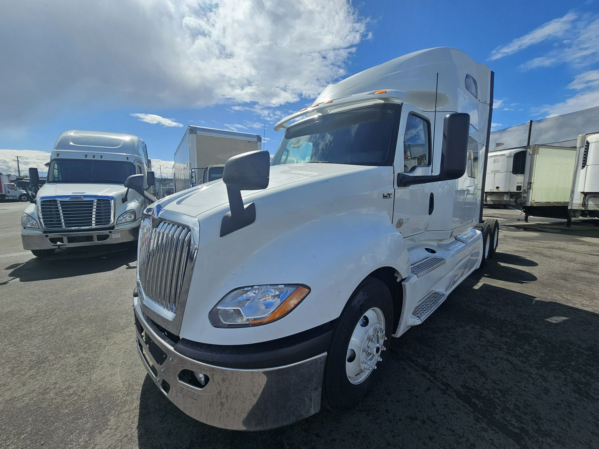 2019 International LT625