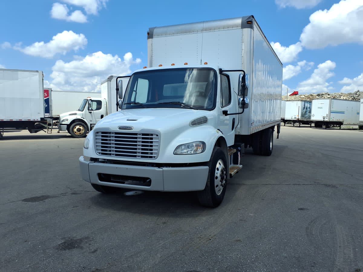 2020 Freightliner M2 106