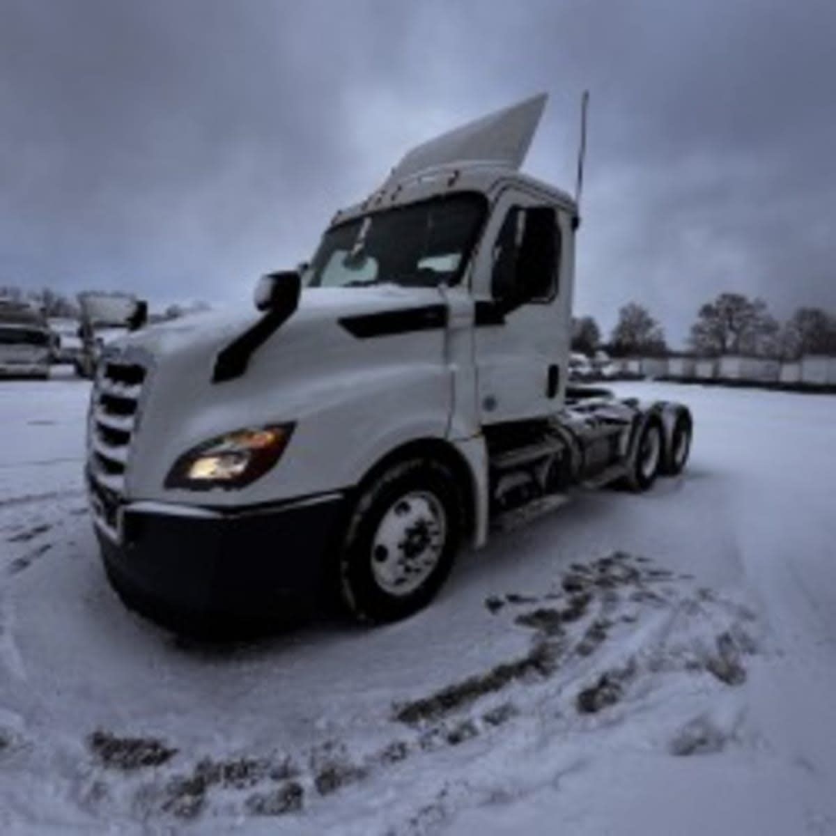 2019 Freightliner NEW CASCADIA PX12664