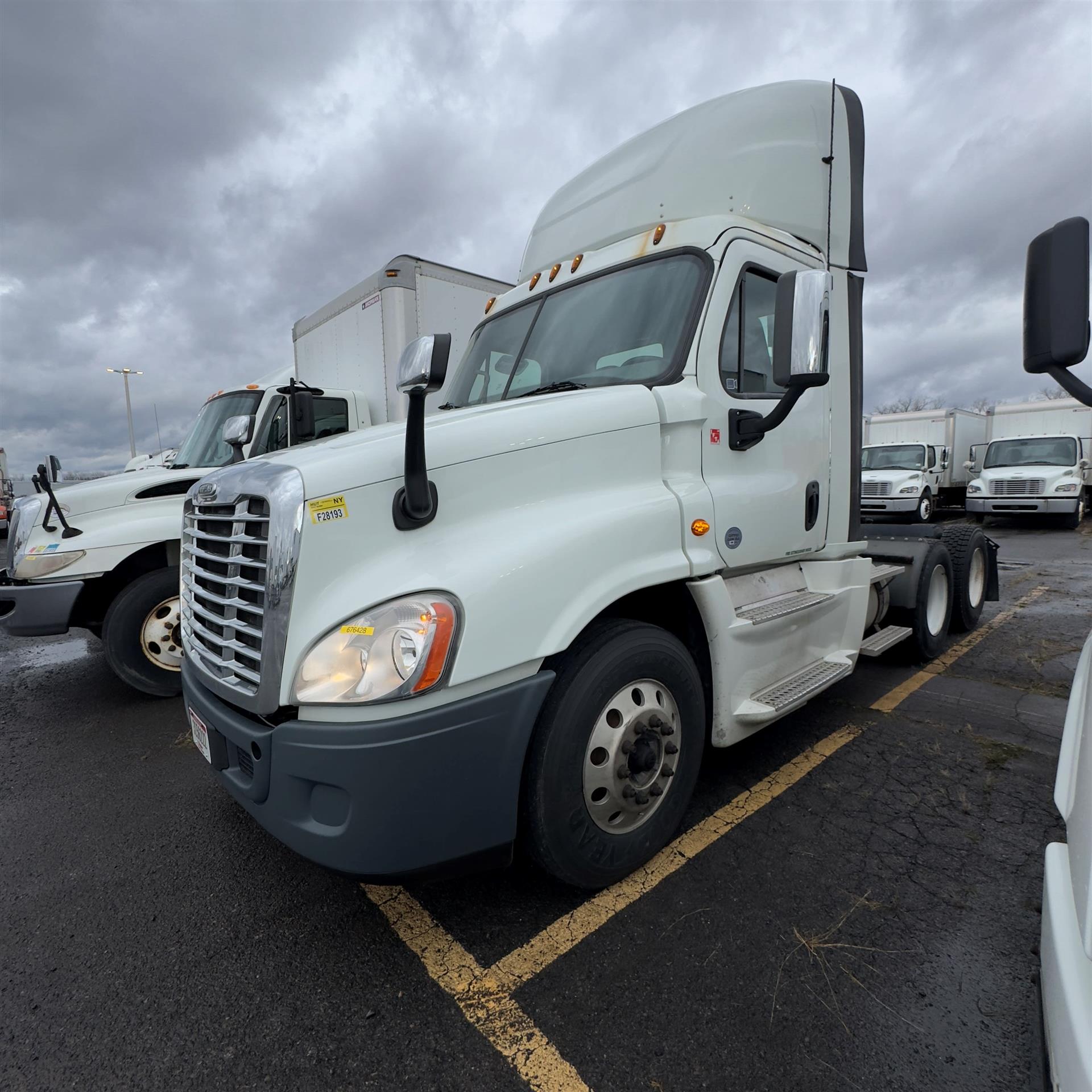 2017 Freightliner CASCADIA 125