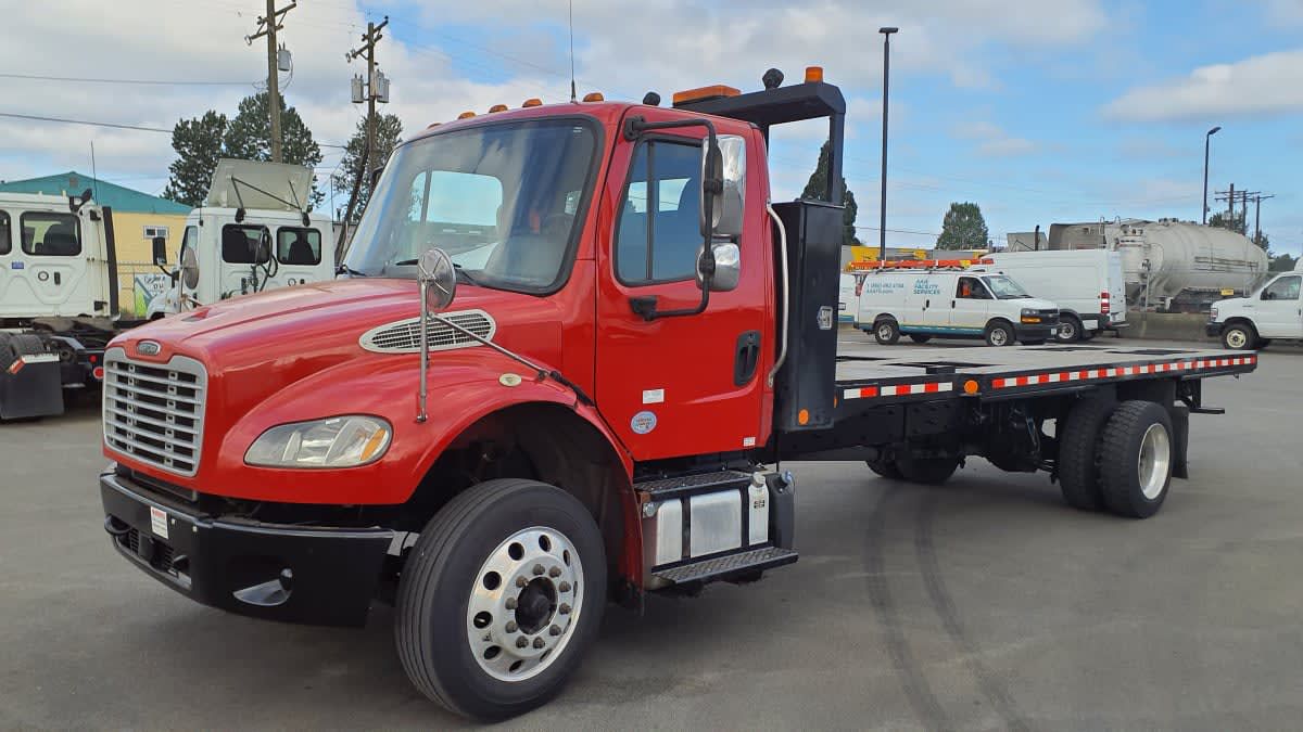 2019 Freightliner M2 106