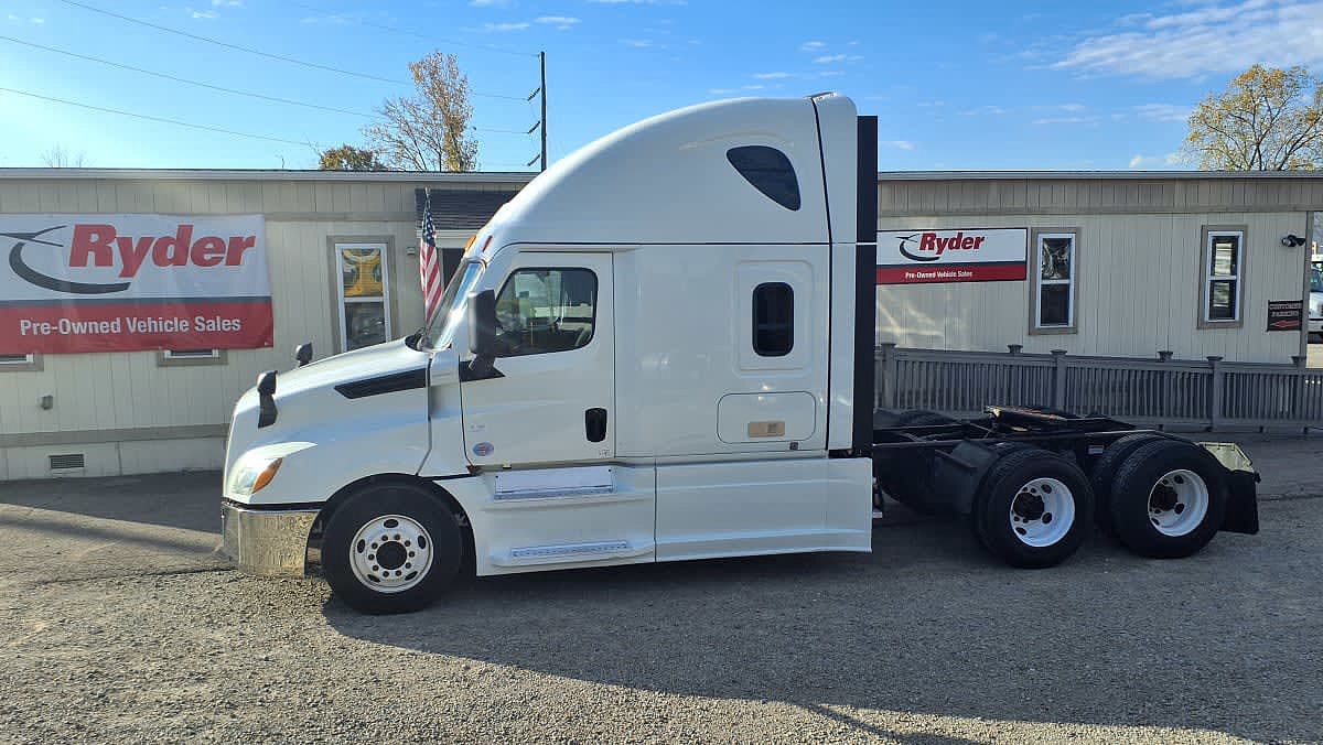 2021 Freightliner NEW CASCADIA PX12664