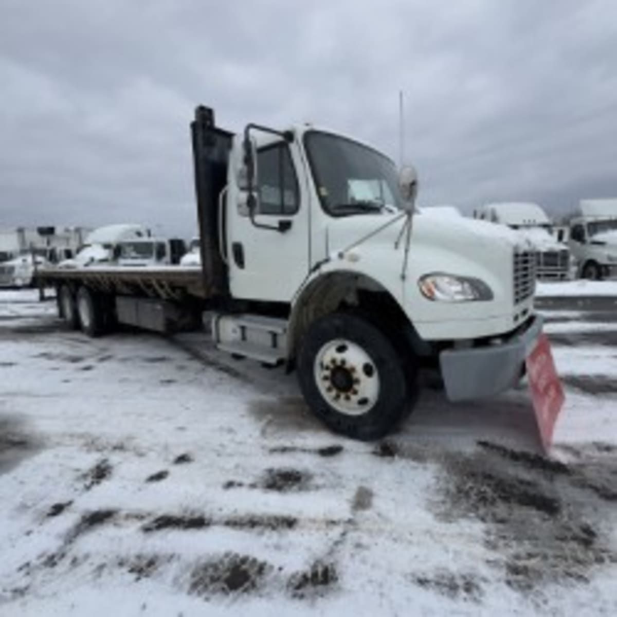 2019 Freightliner M2 106