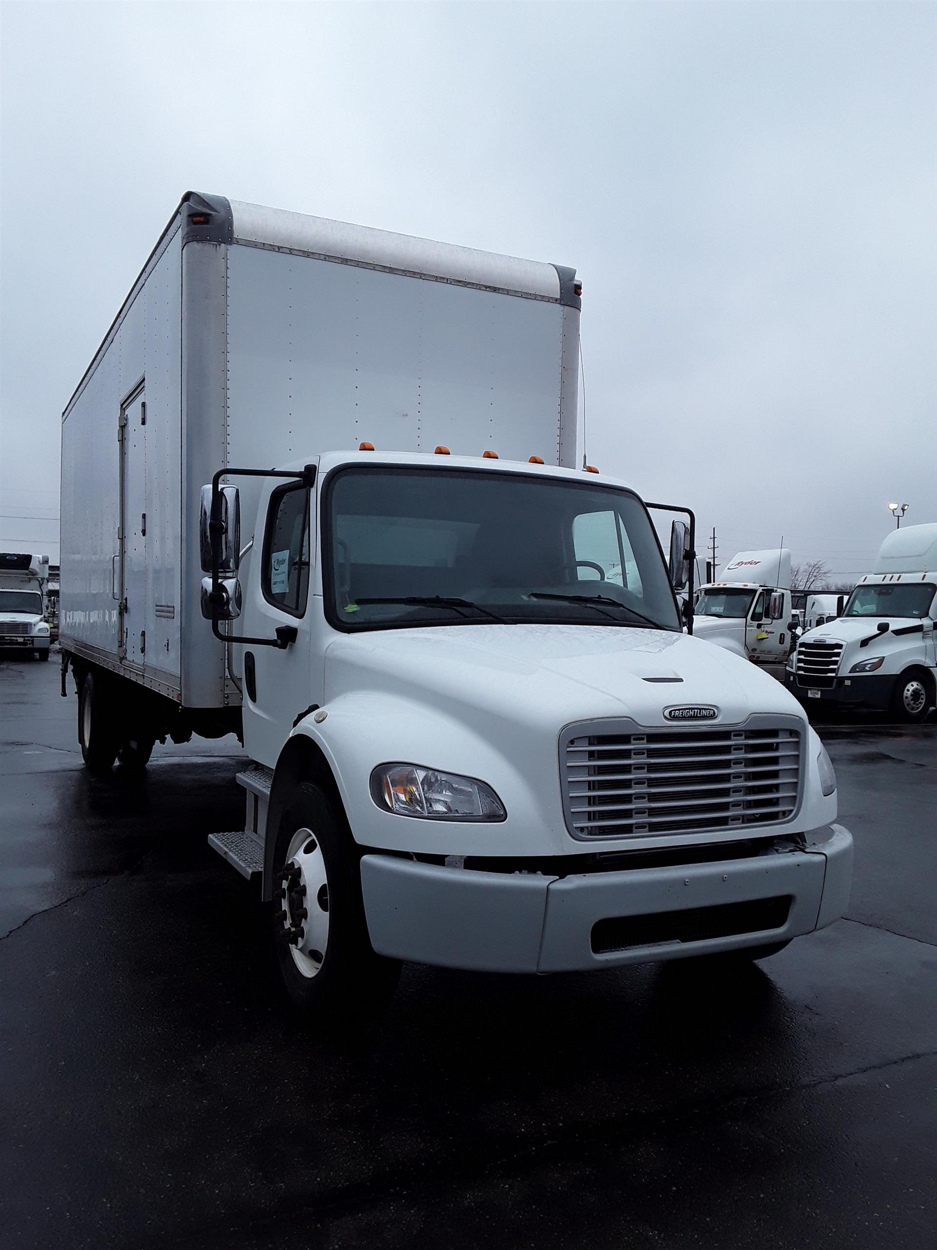 2015 Freightliner M2 106