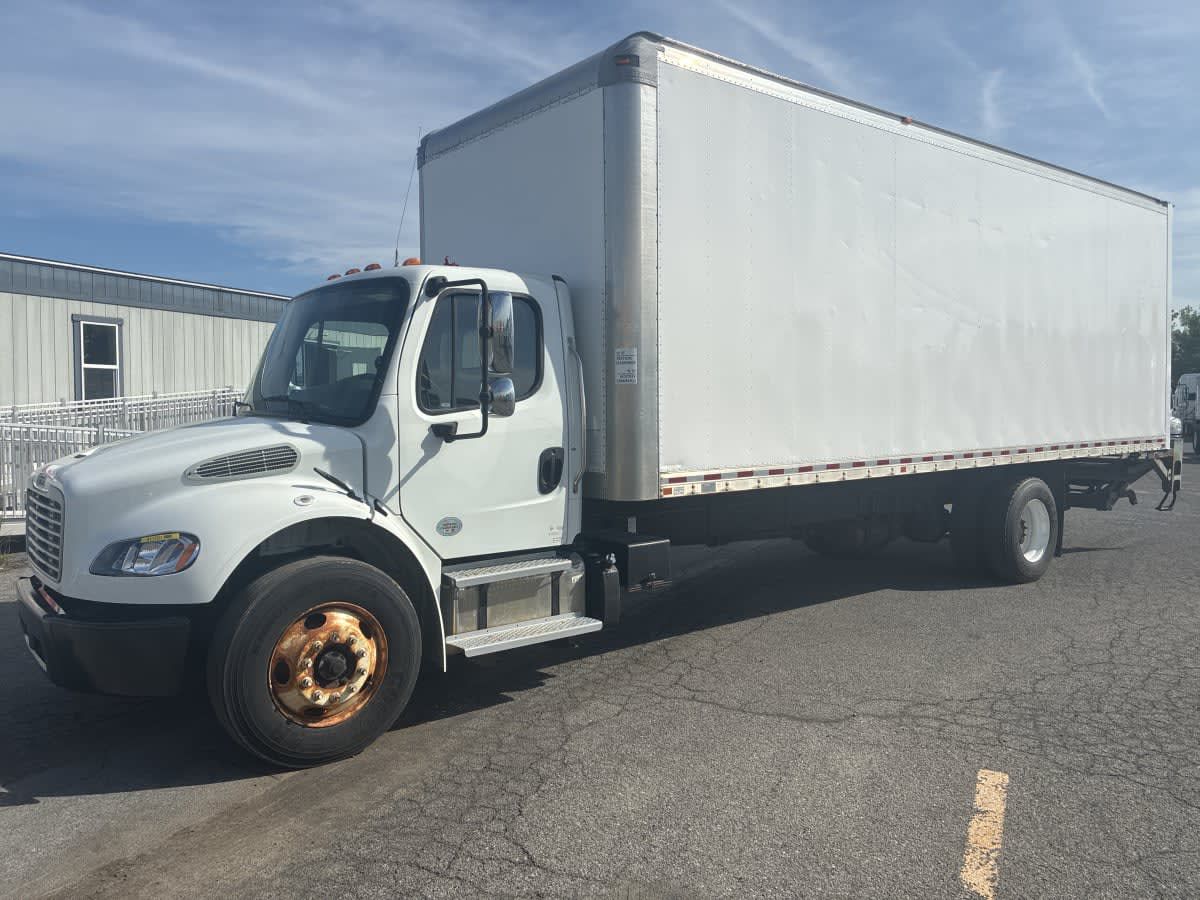 2019 Freightliner M2 106