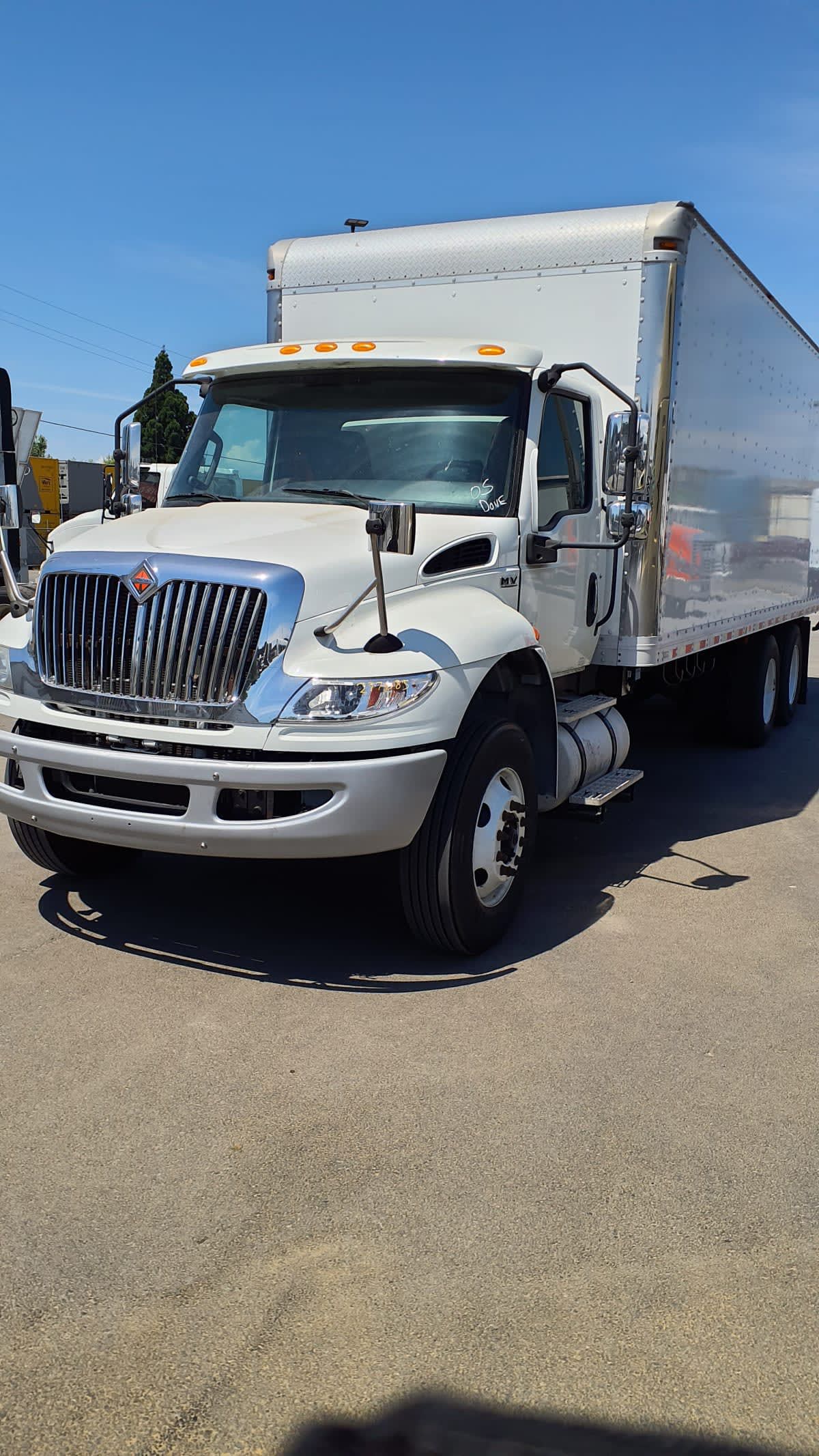 2020 International MV607 (6X4)