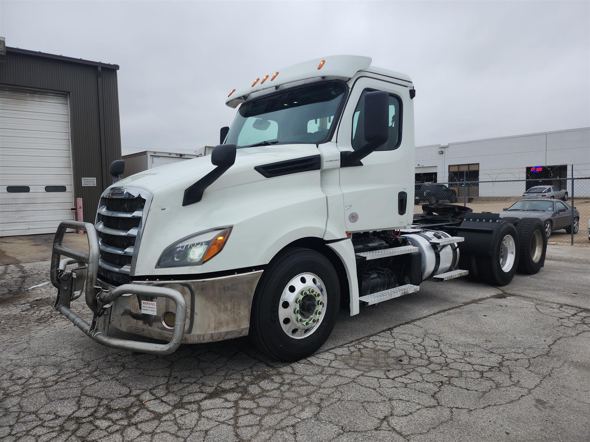 Freightliner NEW CASCADIA PX12664 Trucks For Sale