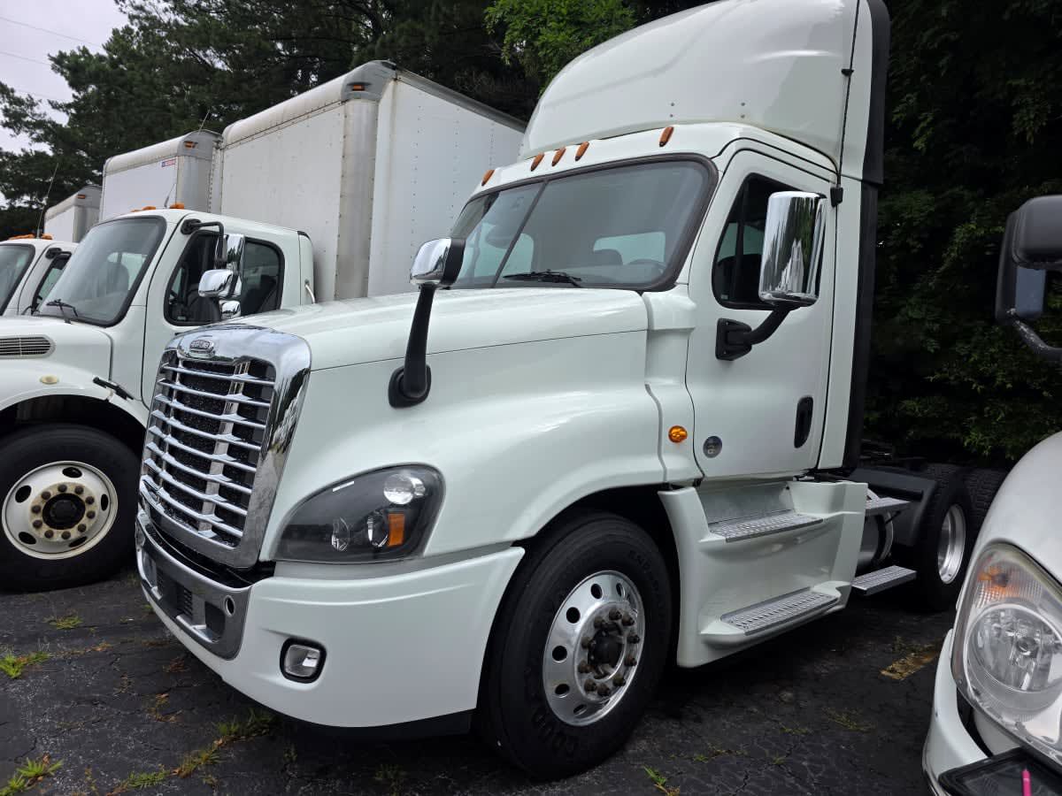 2019 Freightliner CASCADIA 125