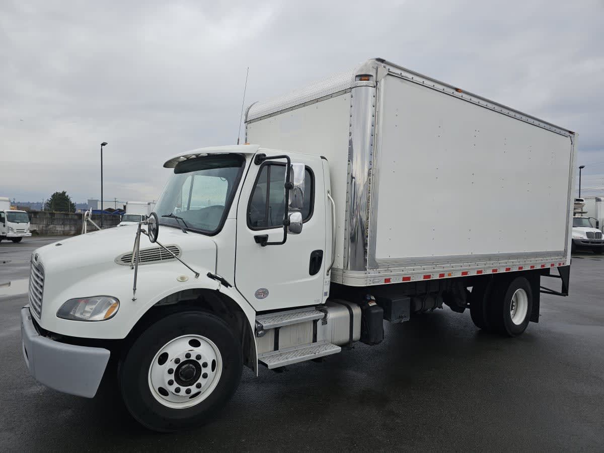 2019 Freightliner M2 106