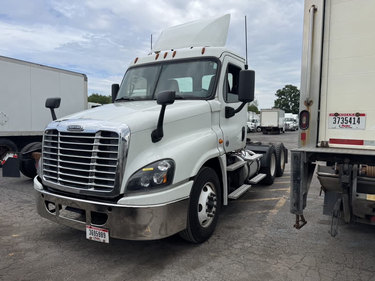 2019 Freightliner CASCADIA 125