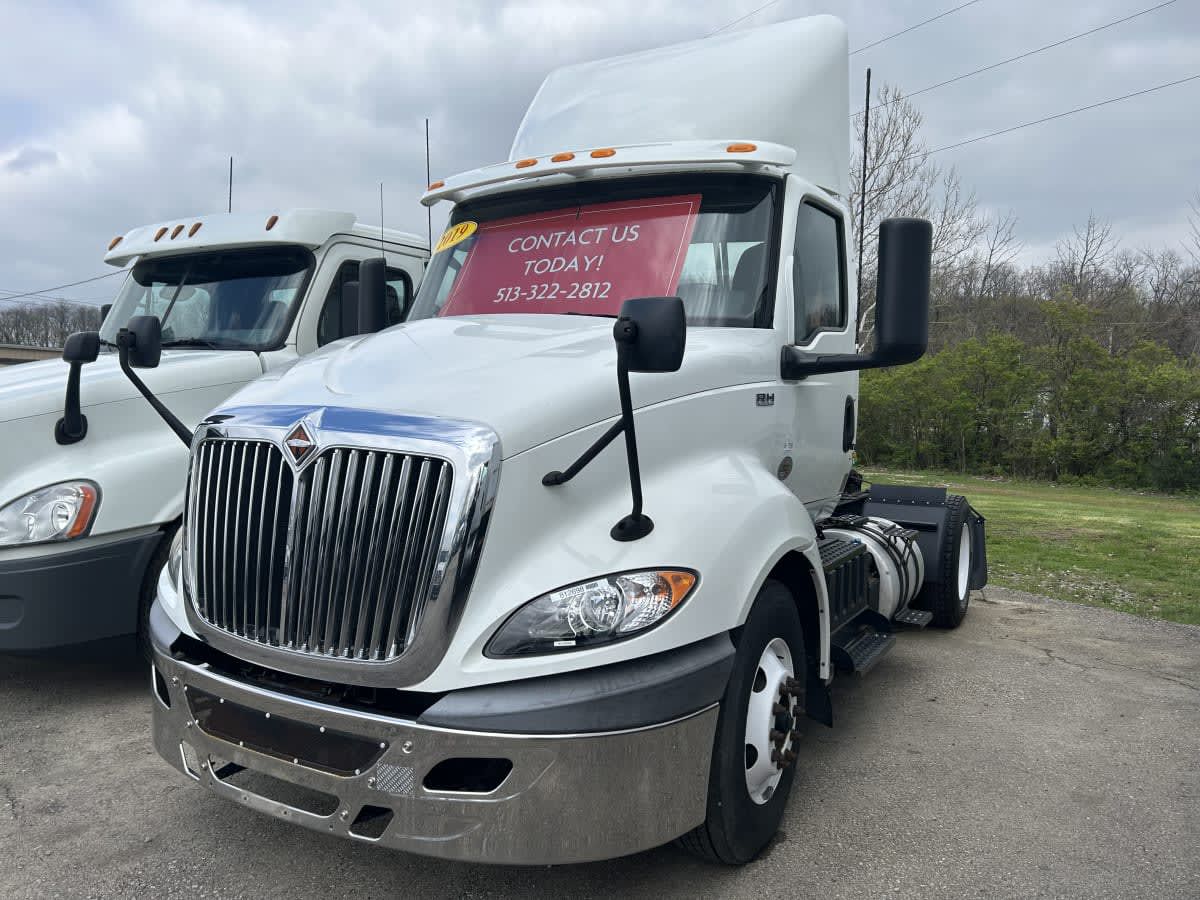 2019 International RH613