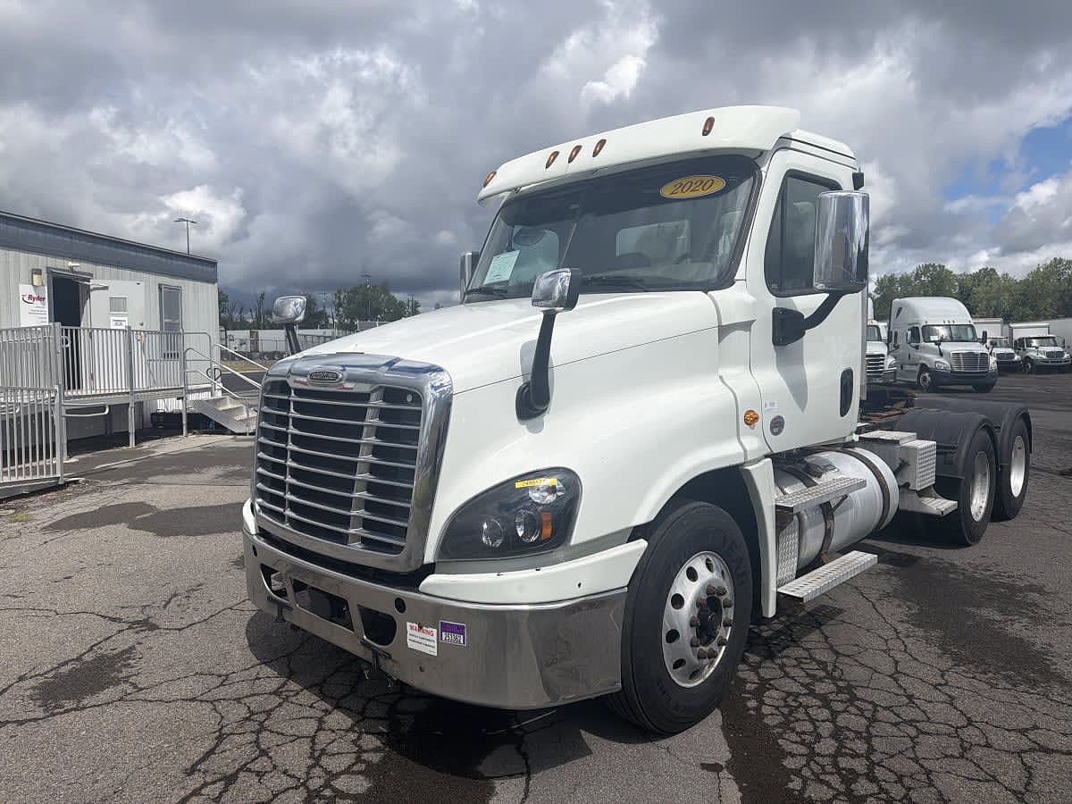 2020 Freightliner CASCADIA 125