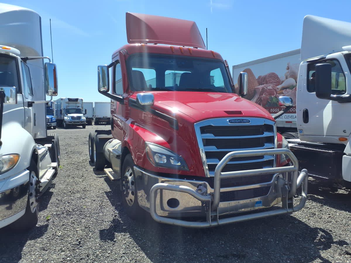 2020 Freightliner NEW CASCADIA PX12664