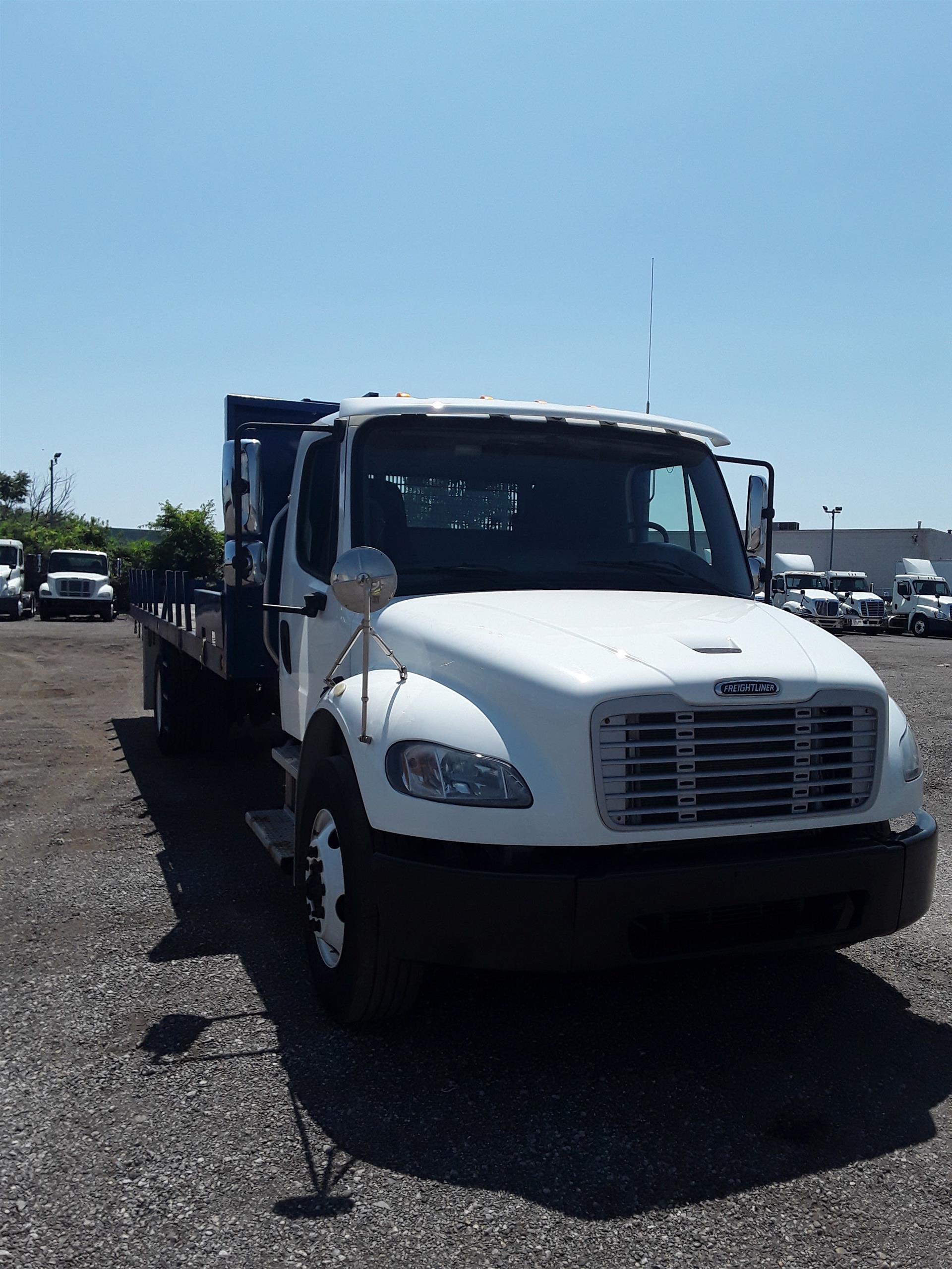 2016 Freightliner M2 106