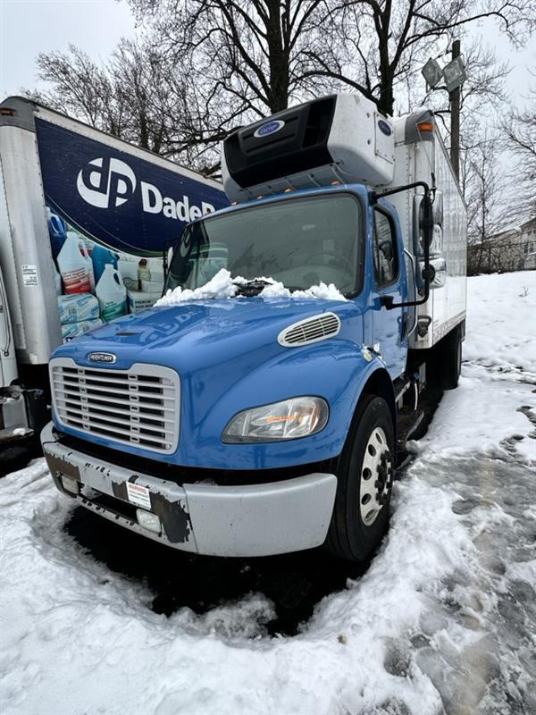 2018 Freightliner M2 106