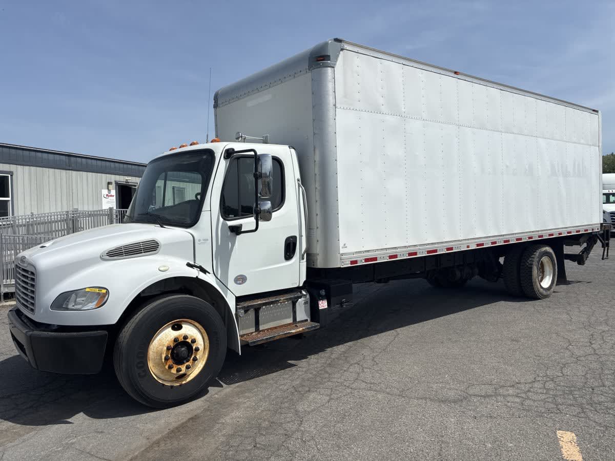 2018 Freightliner M2 106