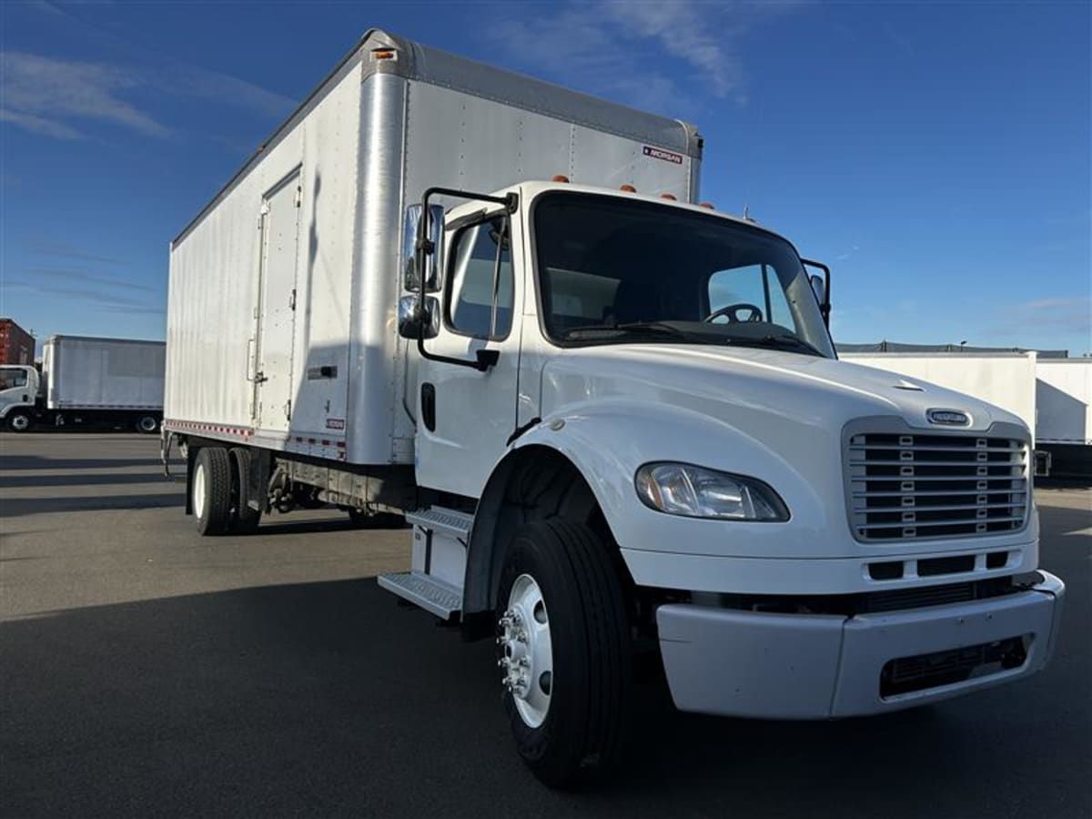 2020 Freightliner M2 106