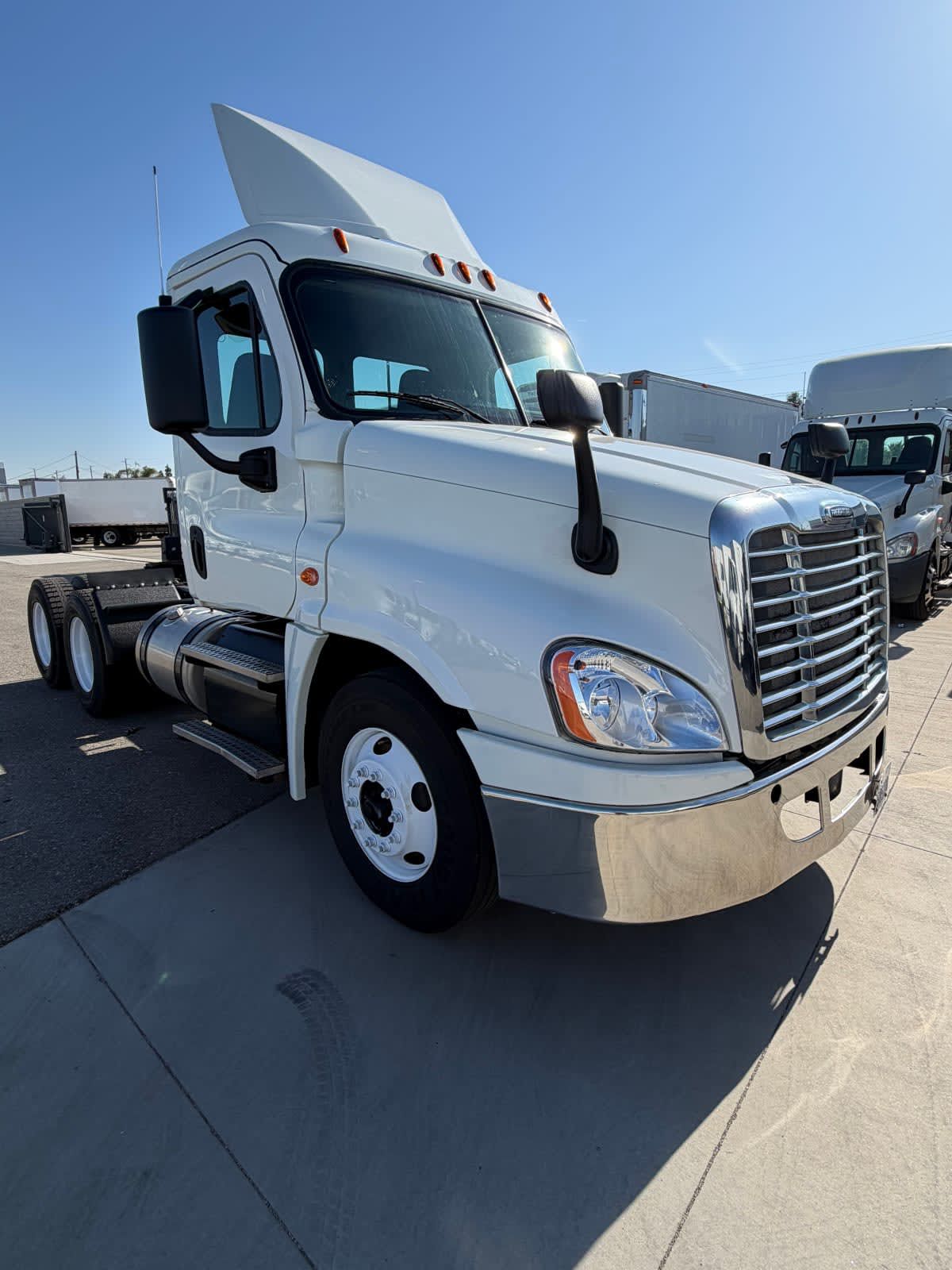 2018 Freightliner CASCADIA 125
