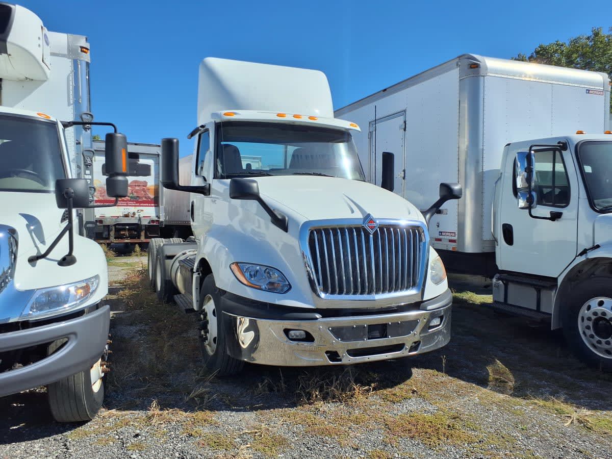 2019 International LT625