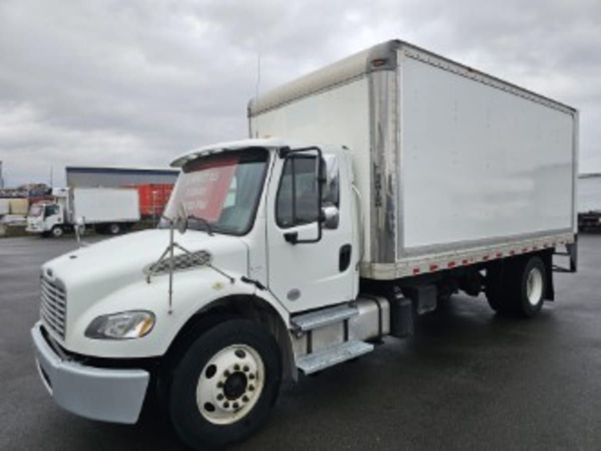 2019 Freightliner M2 106