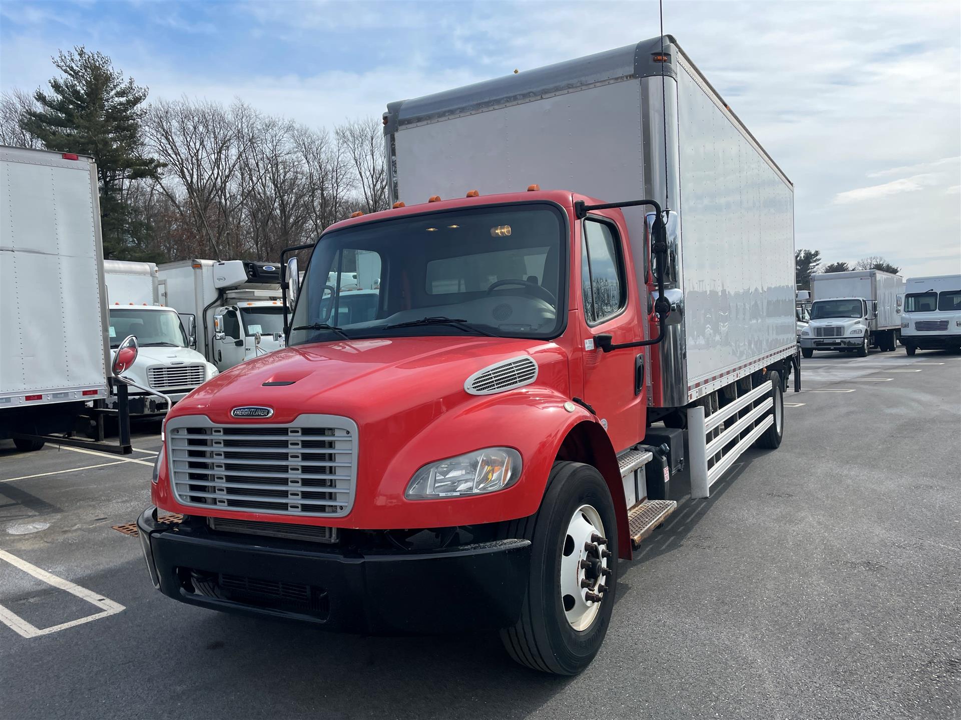 2018 Freightliner M2 106