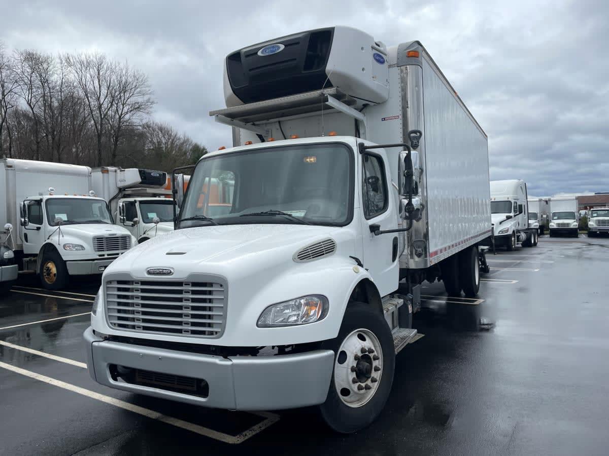 2016 Freightliner M2 106