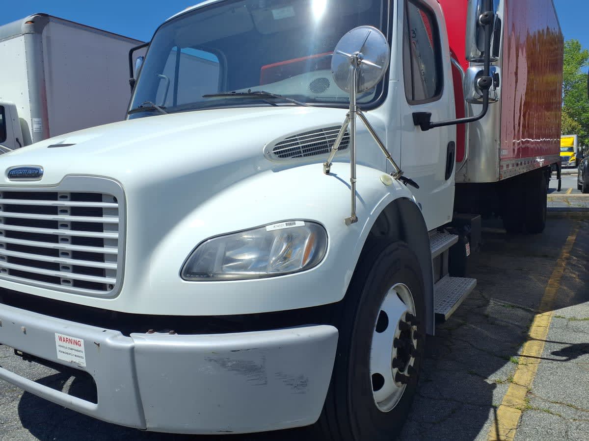 2019 Freightliner M2 106