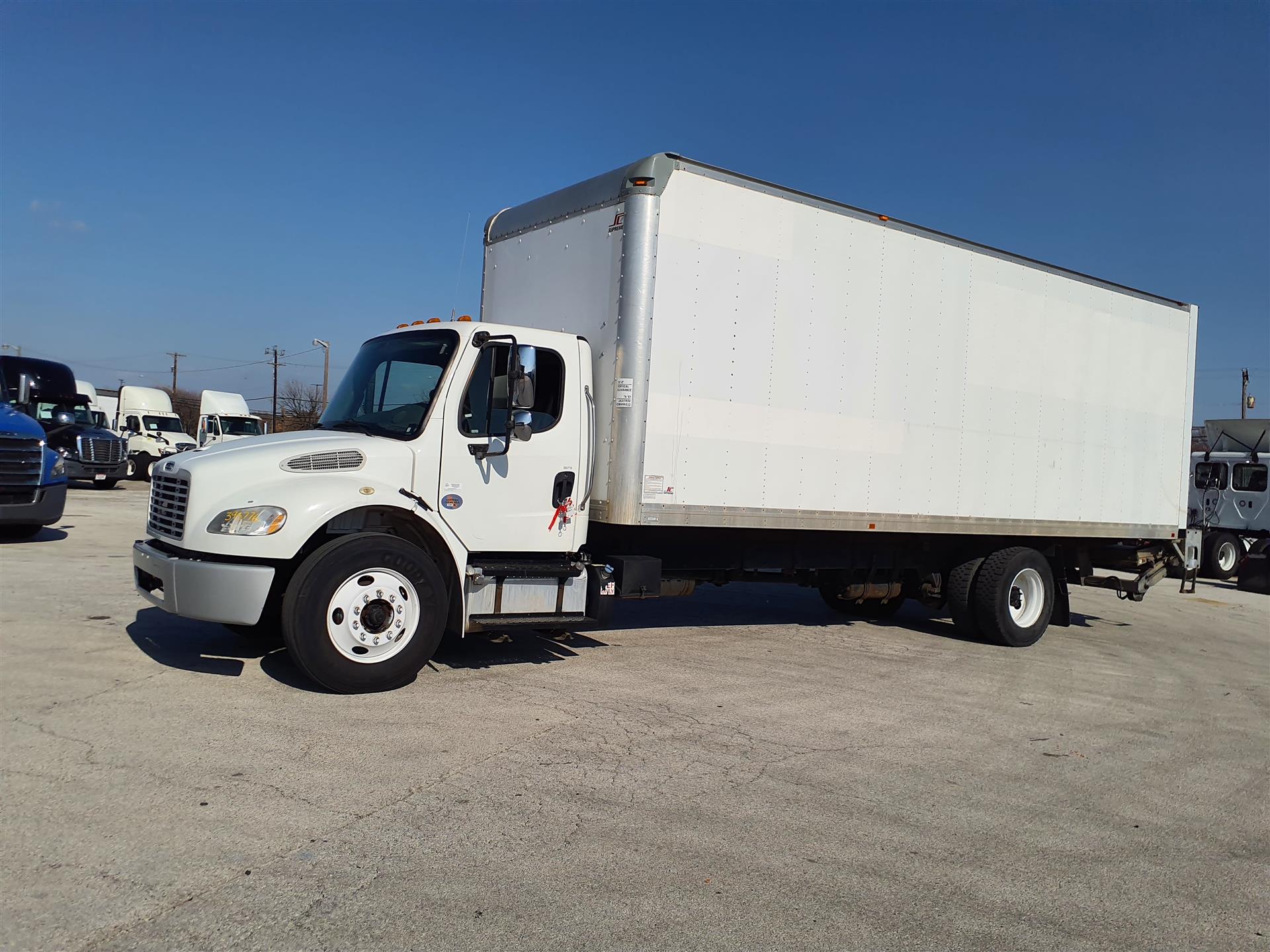 2016 Freightliner M2 106