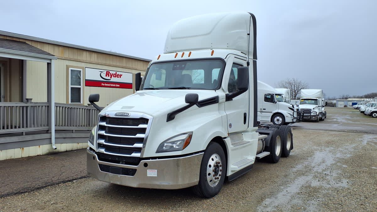 2021 Freightliner NEW CASCADIA PX12664