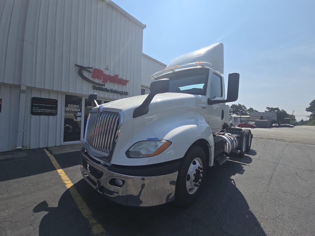 2019 International LT625