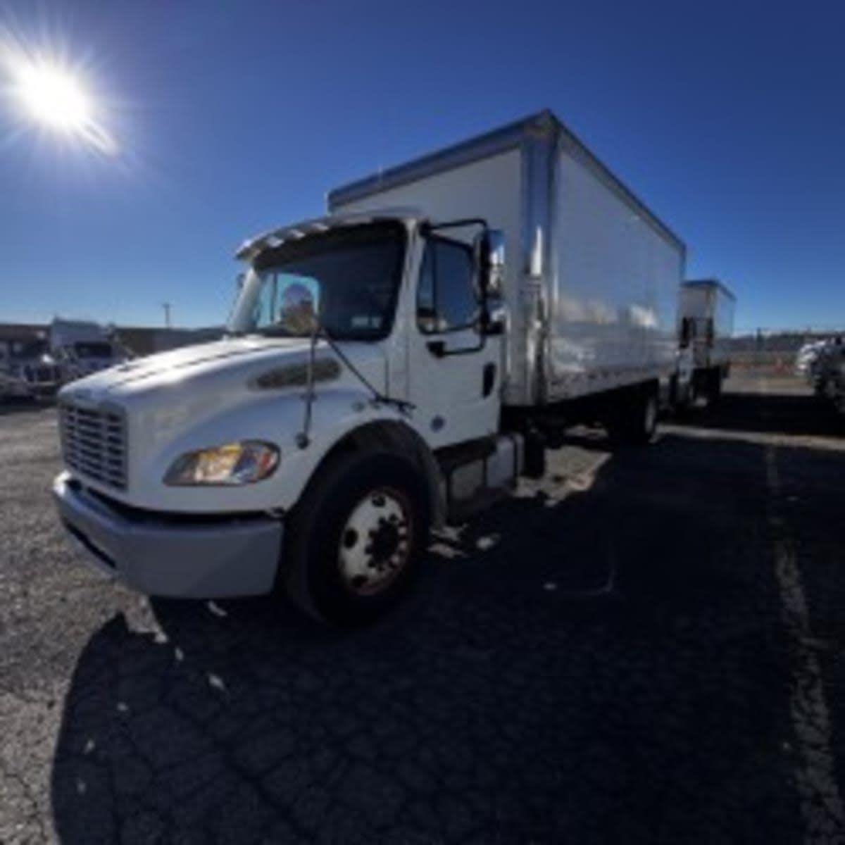 2019 Freightliner M2 106