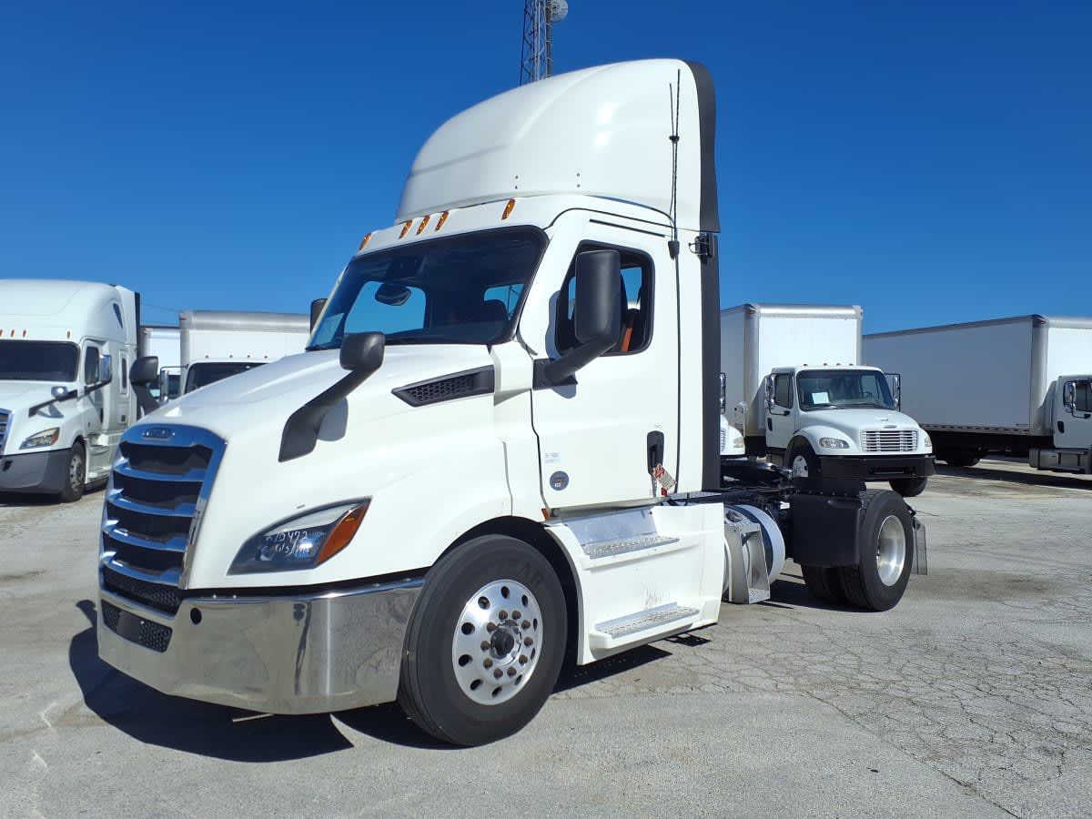 2022 Freightliner CASCADIA PX11642ST