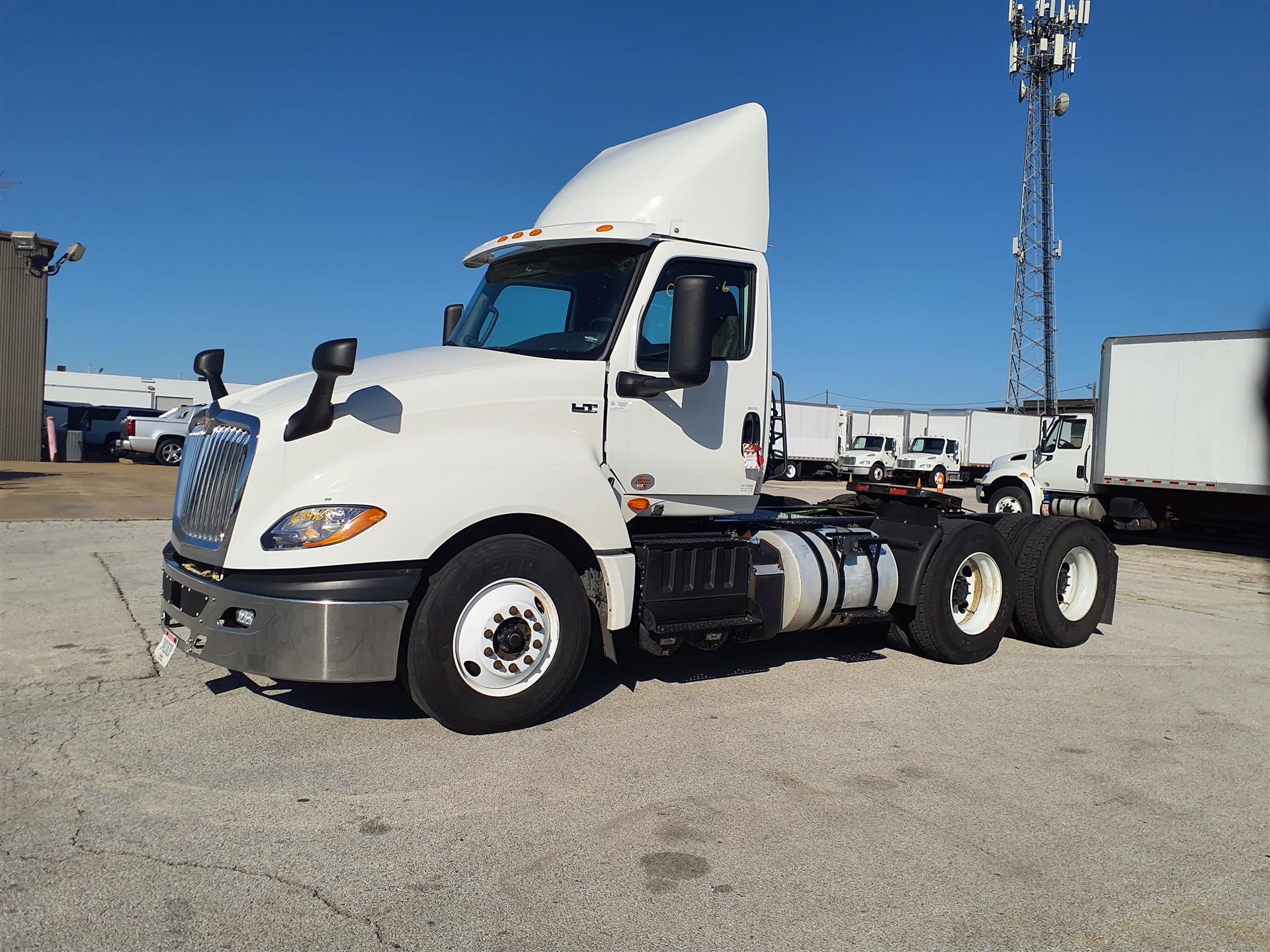 2018 International LT625