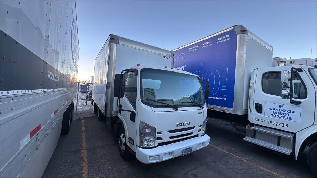 2019 Isuzu NPR HD
