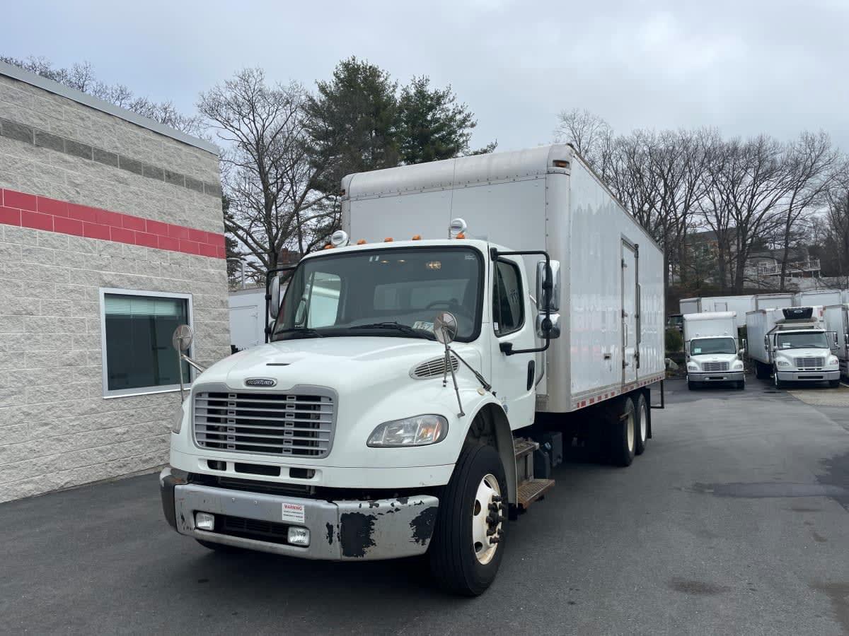 2018 Freightliner M2 106