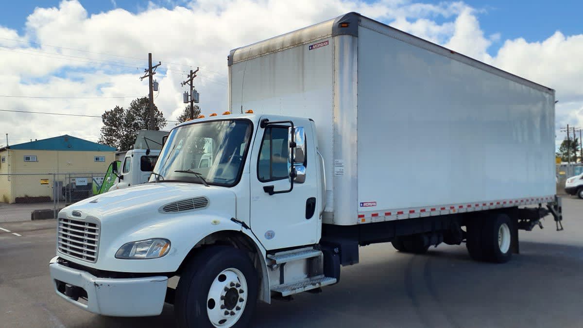 2018 Freightliner M2 106