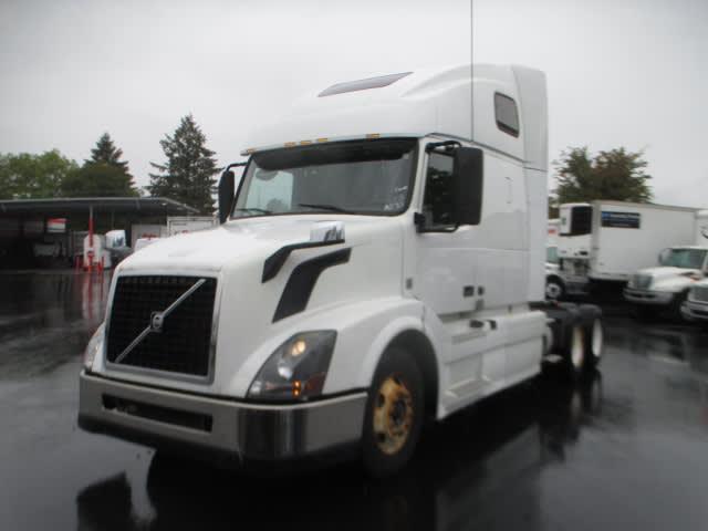 2016 Volvo VNL64T 420