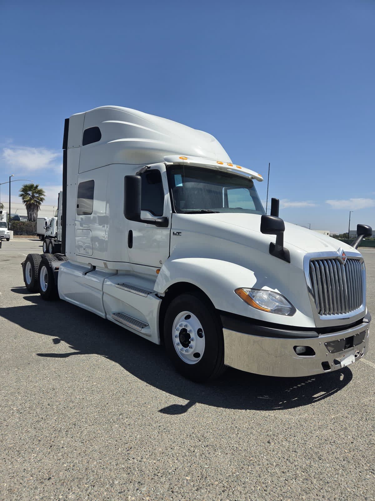 2019 International LT625