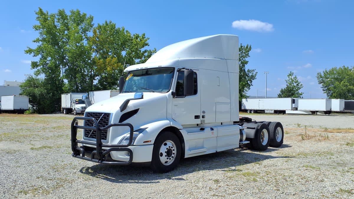 2020 Volvo VNR64T-640