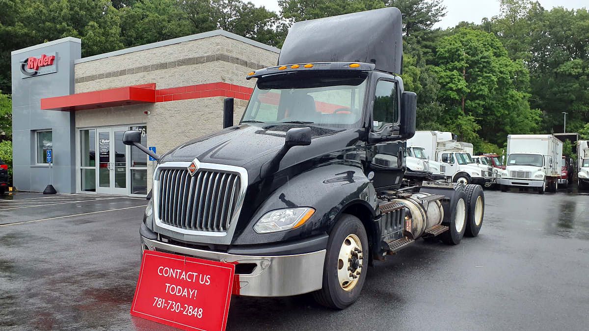 2020 International LT625