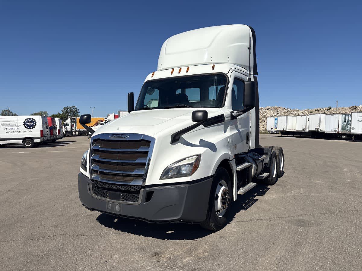 2019 Freightliner NEW CASCADIA PX12664